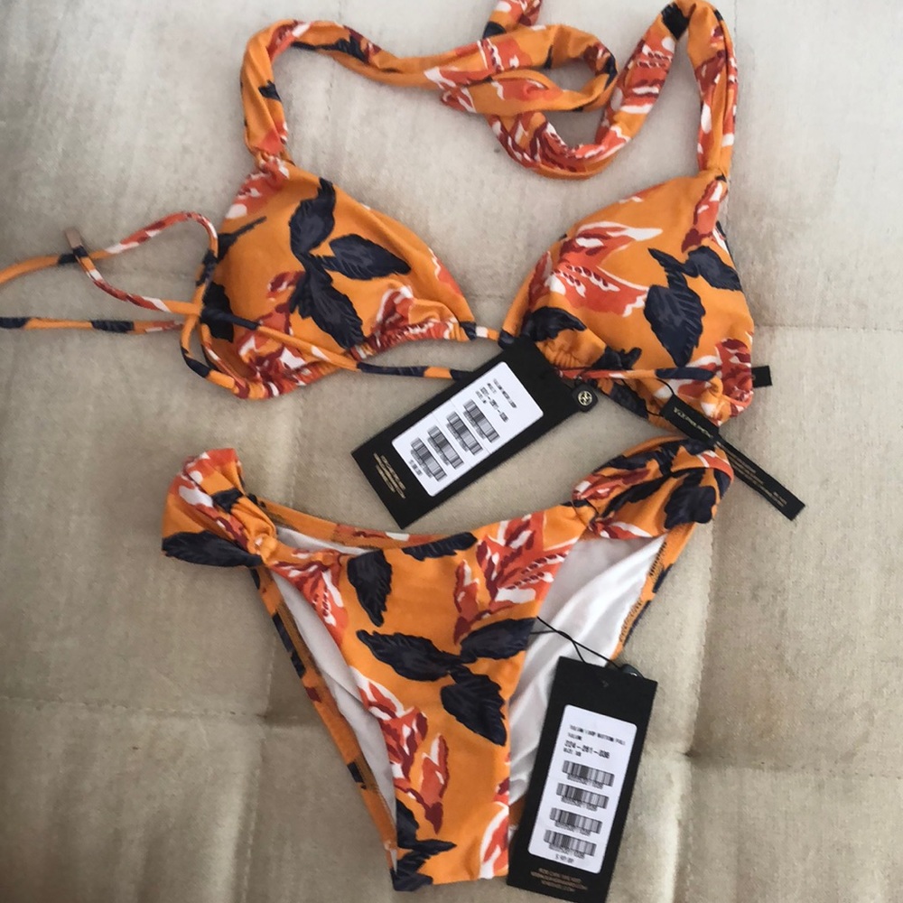 Vix bikini